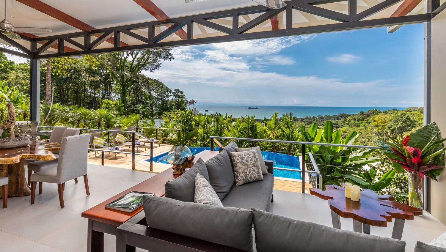 Outdoor Living with Infinity Pool & Spectacular Views!